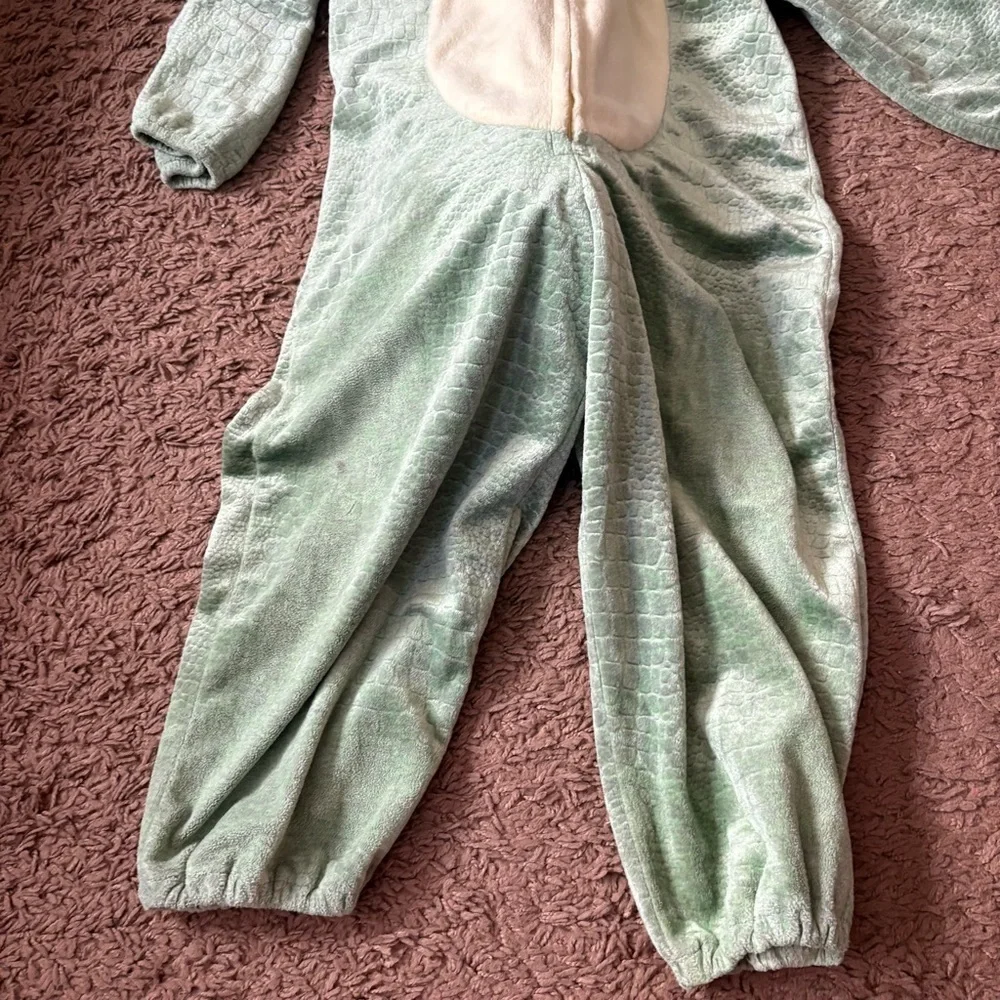 N/A fun green